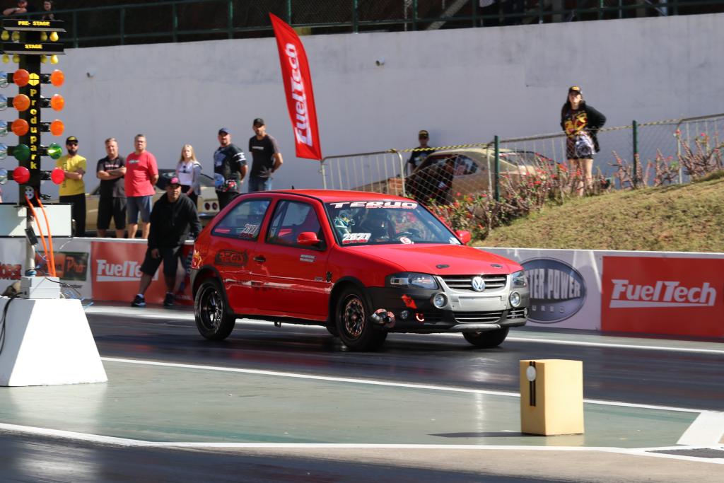Corrida de arrancada agita o Sambão do Povo neste fim de semana